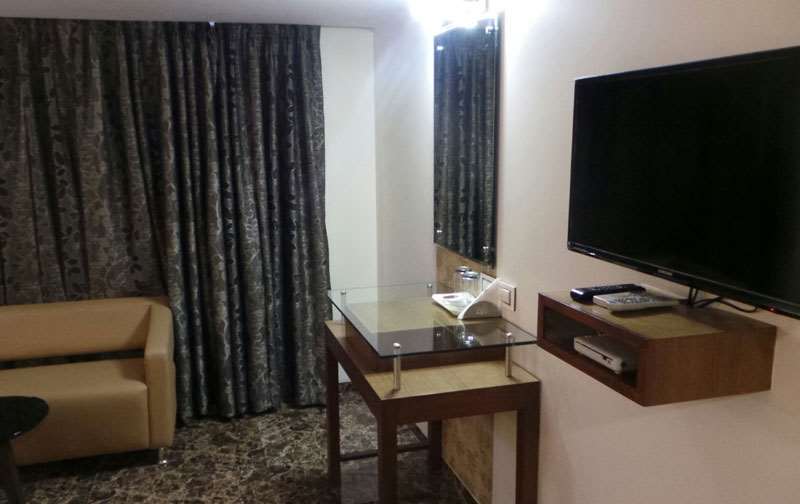 Hotel Sapna Mumbai Room photo